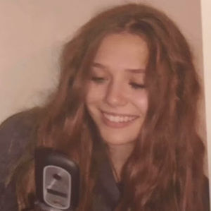 Meet your Posher, Dayana